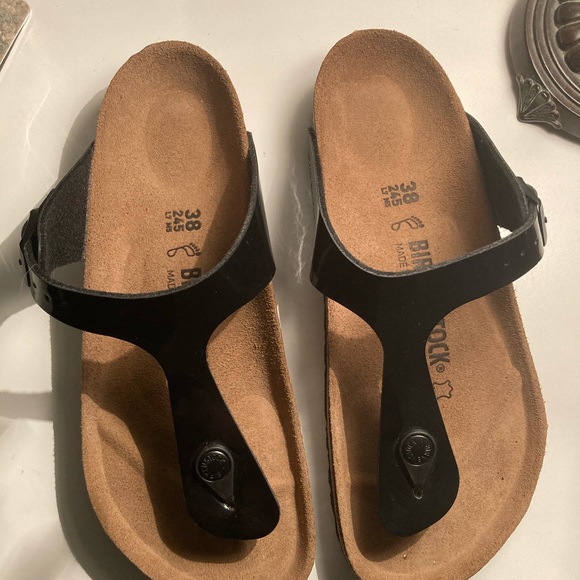 NWOT Black Patent Birkenstock Gizeh Size 38 - Picture 3 of 5